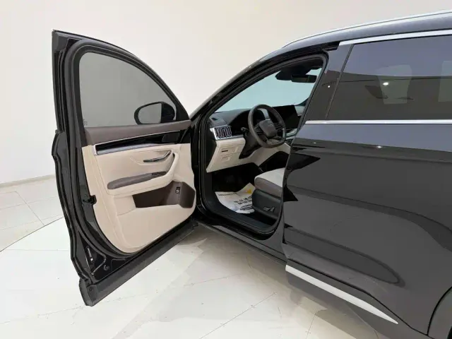 BYD Song PLUS — Фото автомобиля 3