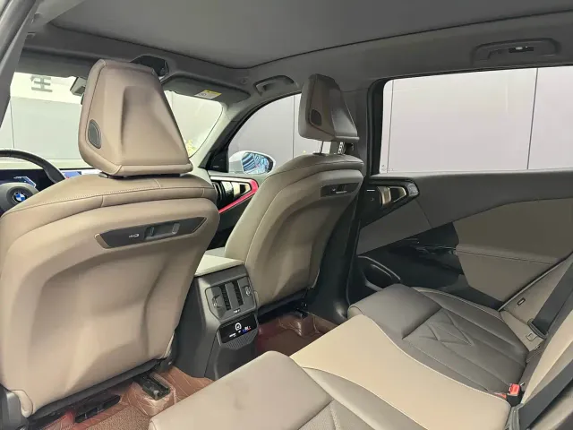 BMW X3 — Фото автомобиля 8