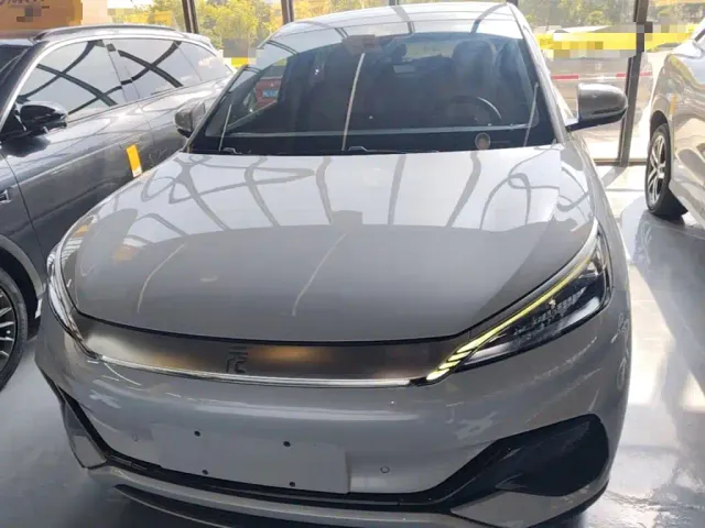 BYD Yuan PLUS — Фото автомобиля 2