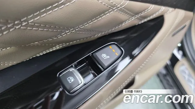 Kia K8 — Фото автомобиля 28