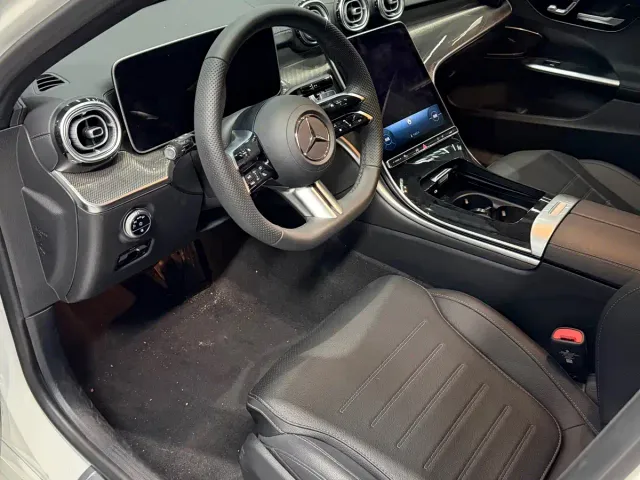 Mercedes-Benz C-Class — Фото автомобиля 8