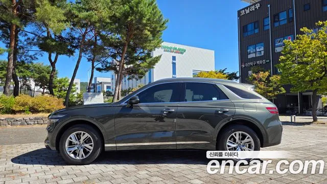 Genesis GV70 — Фото автомобиля 7