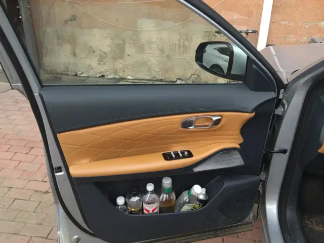 Geely Galaxy Starship 7 EM-i — Фото автомобиля 7