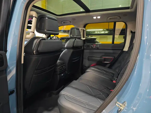 BYD FangChengBao Leopard 5 — Фото автомобиля 15