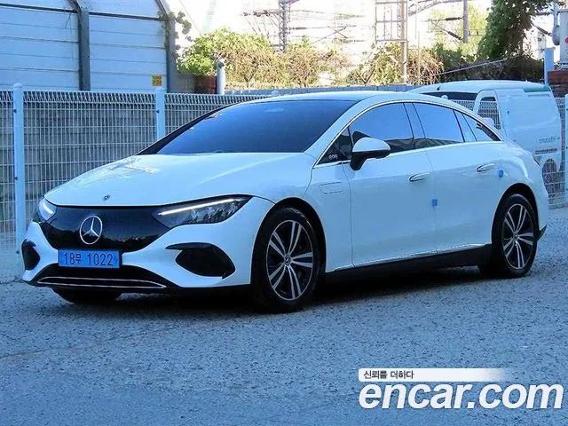 Фотография автомобиля — Mercedes-Benz EQE V295
