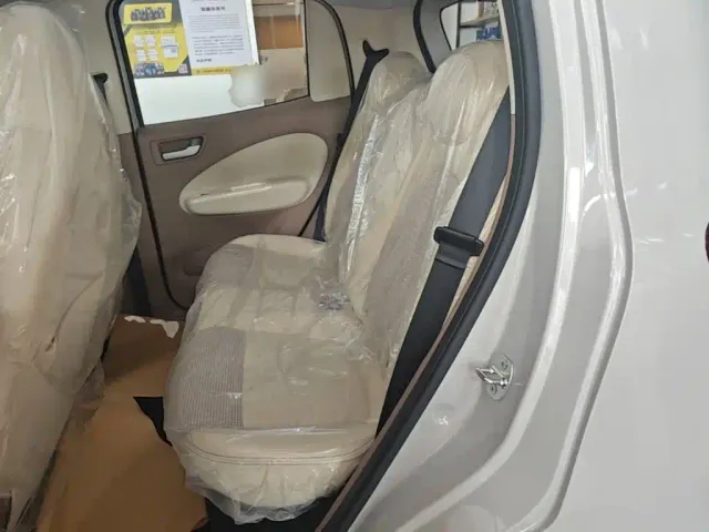 Wuling Hongguang Mini EV — Фото автомобиля 16