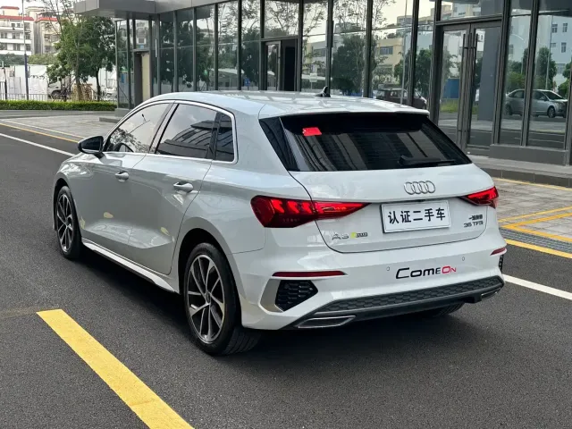 Audi A3 — Фото автомобиля 4