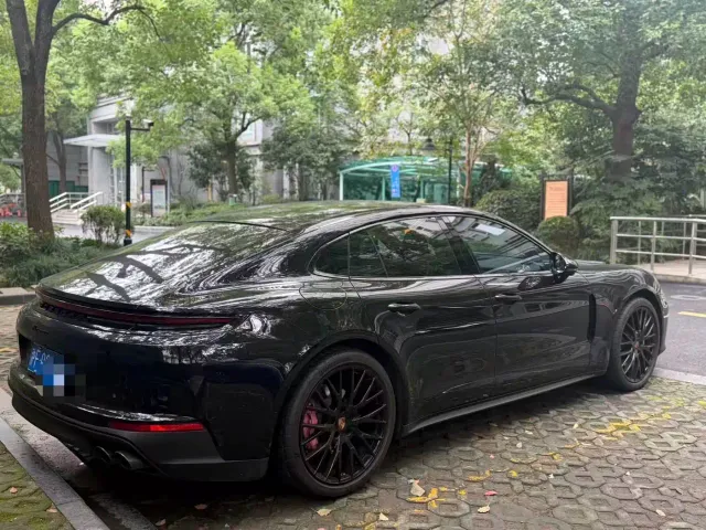 Porsche Panamera — Фото автомобиля 4