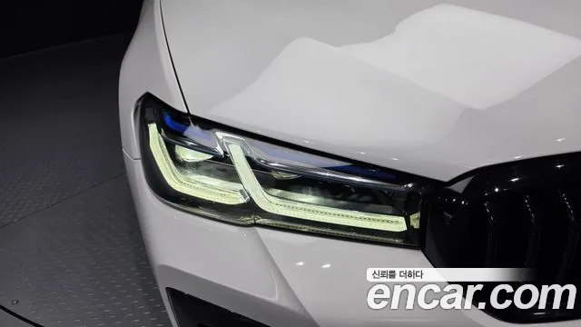 BMW 5 Series G30 — Фото автомобиля 7
