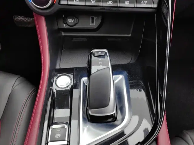 Dongfeng Fengshen AX7 — Фото автомобиля 13