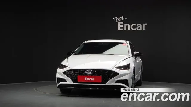 Hyundai Sonata — Фото автомобиля 3