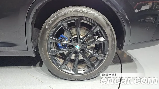 BMW X4 — Фото автомобиля 17