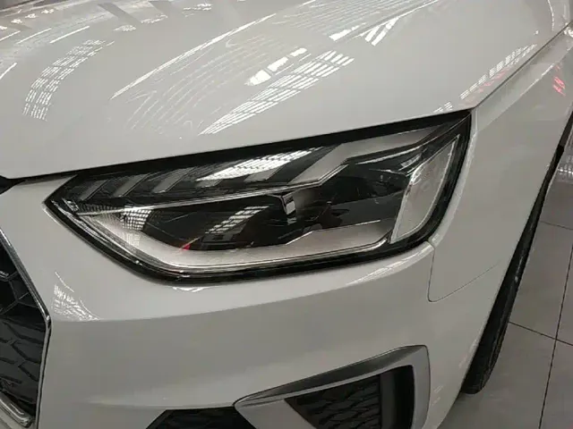 Audi A4L — Фото автомобиля 23