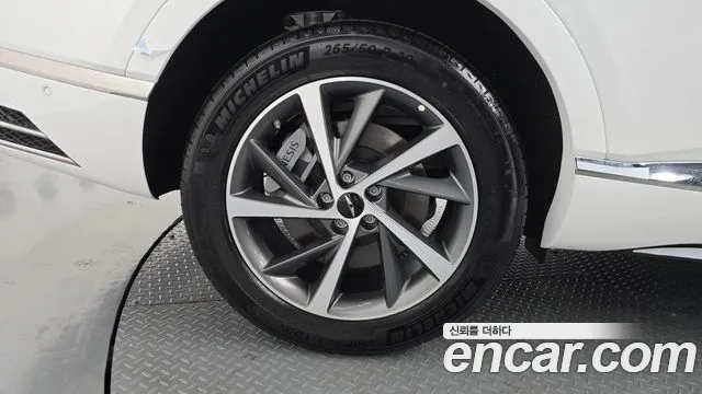 Genesis GV80 2.5T Бензин AWD — Фото автомобиля 5
