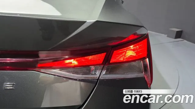 Hyundai AVANTE Avante (CN7) — Фото автомобиля 20