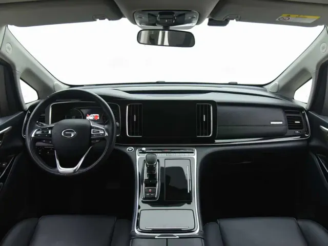 GAC Trumpchi M8 — Фото автомобиля 7