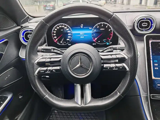 Mercedes-Benz C-Class — Фото автомобиля 12