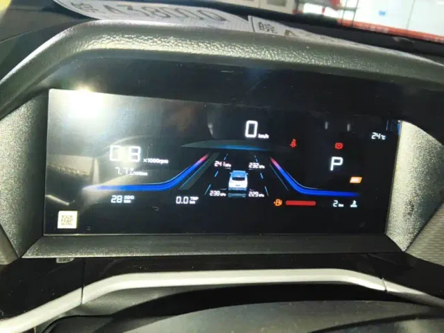 Geely Binyue — Фото автомобиля 11