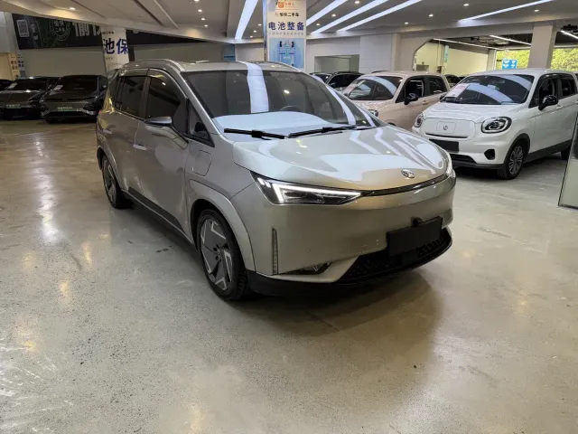 Hycan Auto Hycan Z03 2022 Model 510km Trendy Cool Edition 135kW 63.98kWh — Фото автомобиля 3