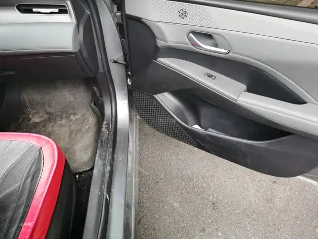 BYD Qin PLUS — Фото автомобиля 19