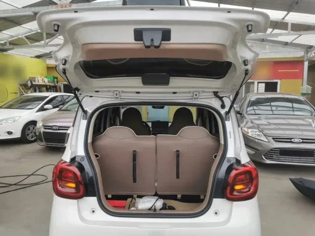 Wuling Hongguang Mini EV — Фото автомобиля 18