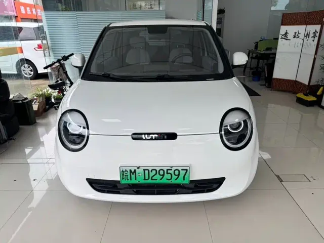 Changan Lumin — Фото автомобиля 2