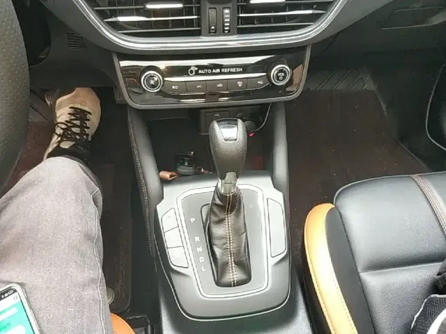 Ford Focus — Фото автомобиля 13