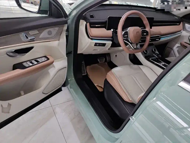Jetour X70 C-DM — Фото автомобиля 20
