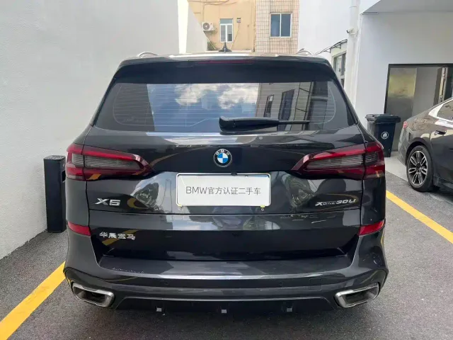 BMW X5 — Фото автомобиля 5