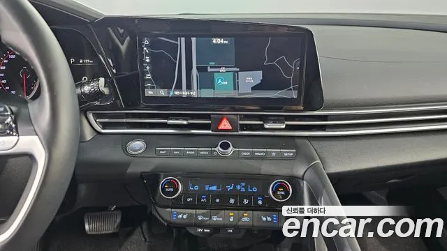 Hyundai Avante CN7 — Фото автомобиля 16