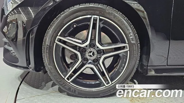 Mercedes-Benz CLA-Class — Фото автомобиля 5