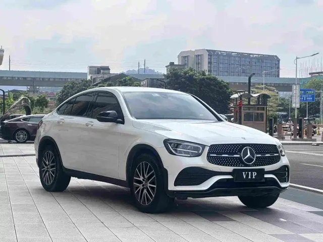 Mercedes-Benz GLC Coupe — Фото автомобиля 3