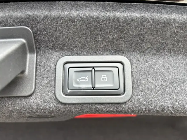 Audi A6L — Фото автомобиля 29