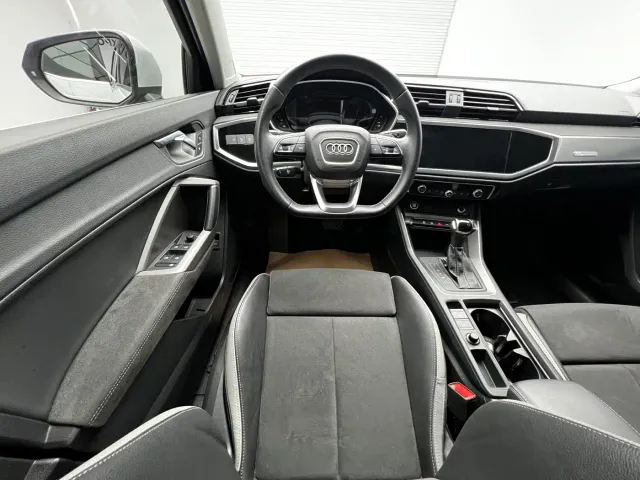 Audi Q3 — Фото автомобиля 8