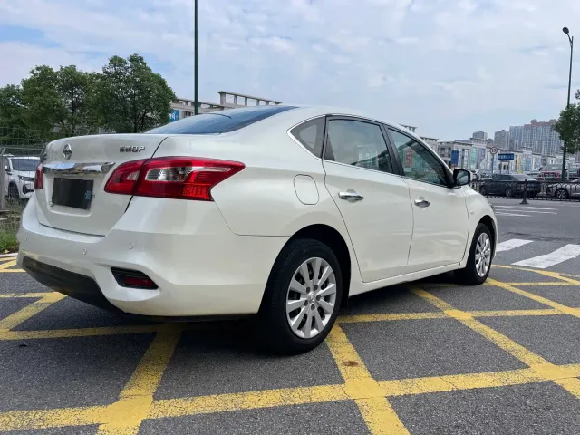Nissan Sylphy — Фото автомобиля 16
