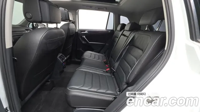 Volkswagen Tiguan Tiguan 2 поколение 2.0 TDI 4Motion Prestige — Фото автомобиля 11