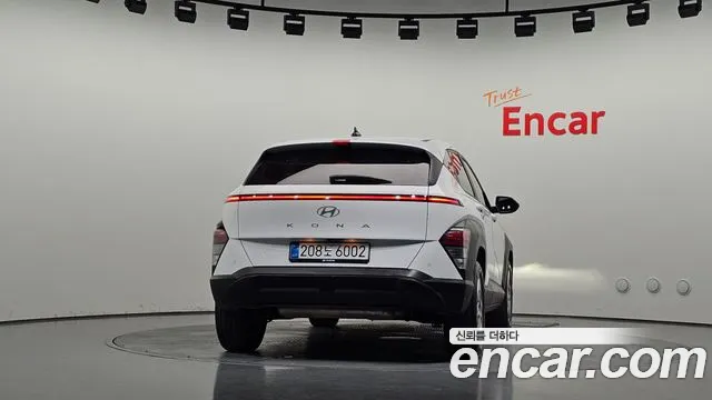 Hyundai Kona SX2 — Фото автомобиля 4