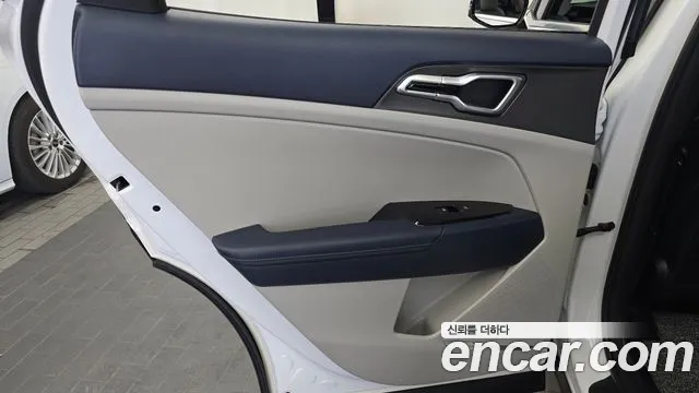 Kia Sportage — Фото автомобиля 23