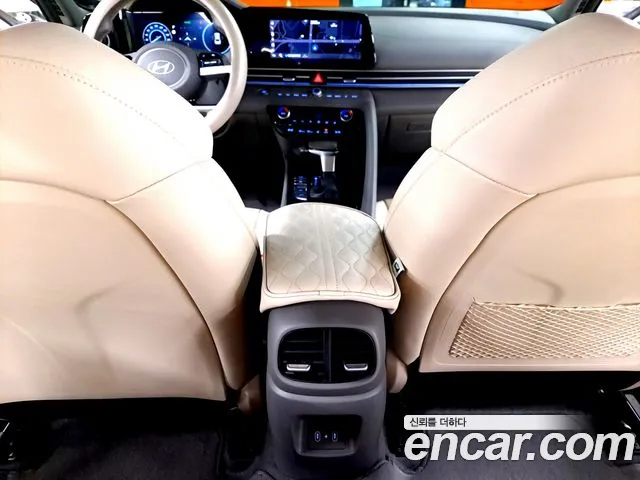 Hyundai Avante — Фото автомобиля 19