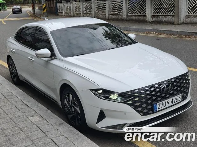 Hyundai Grandeur (New) Hybrid — Фото автомобиля 6