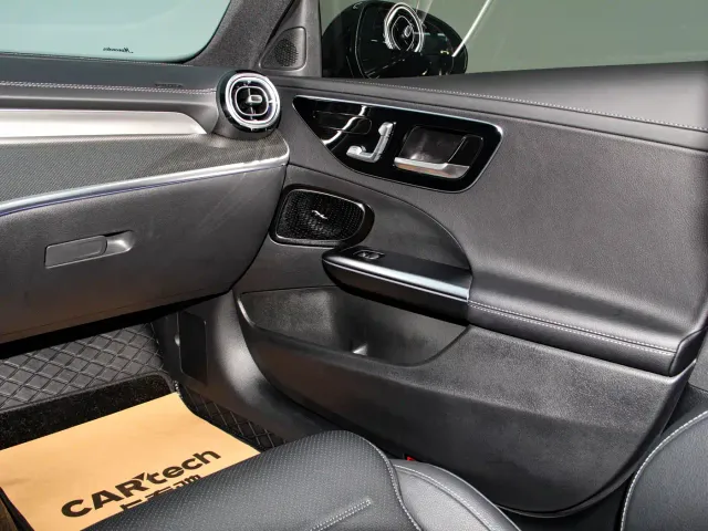 Mercedes-Benz C-Class — Фото автомобиля 12