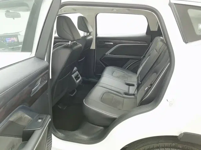 Haval H6 — Фото автомобиля 15