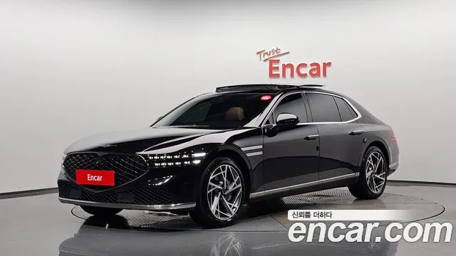 Фотография автомобиля — Genesis G90 RS4