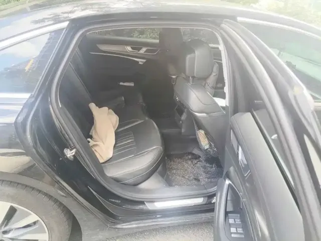 Audi Audi A6L 2024 45 TFSI Premium Elegance — Фото автомобиля 11