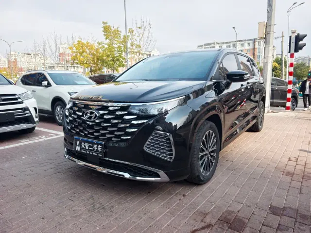 Фотография автомобиля — Hyundai Custo