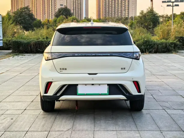 BYD Dolphin — Фото автомобиля 9