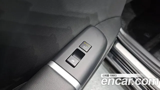 Hyundai Grandeur GN7 — Фото автомобиля 19
