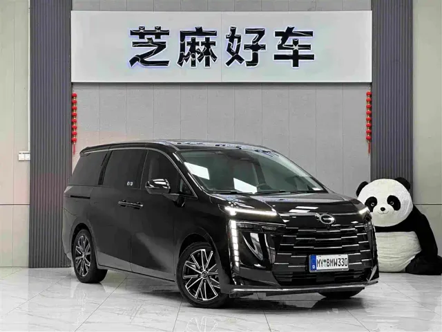 GAC Trumpchi E8 — Фото автомобиля 3