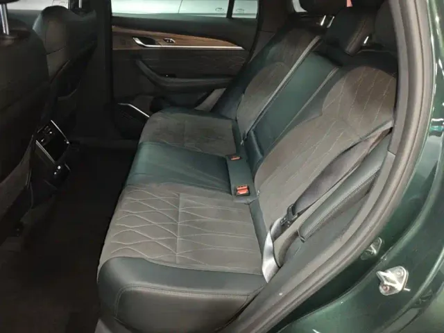 Geely Xingyue L — Фото автомобиля 16
