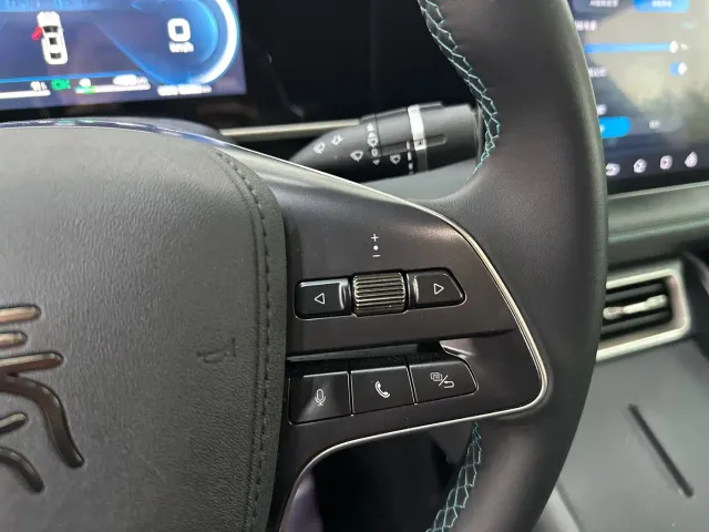 BYD Qin L — Фото автомобиля 7